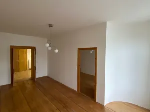 Pronájem bytu 2+1, Hradec Králové, Velké náměstí, 66 m2