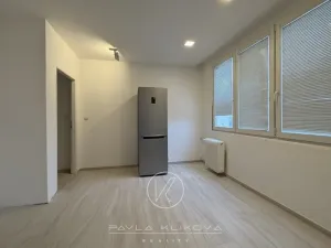 Prodej bytu 2+1, Plzeň, Čermákova, 63 m2