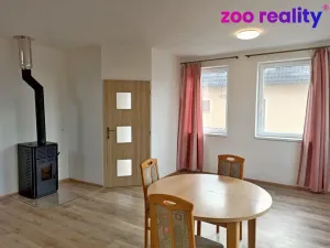 Pronájem bytu 3+kk, Křemže, Náměstí, 76 m2