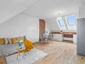 Prodej bytu 3+kk, Holubice - Kozinec, Javorová, 83 m2