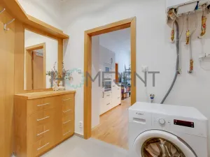 Prodej bytu 2+kk, Praha - Žižkov, Jagellonská, 45 m2