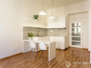 Pronájem bytu 2+kk, Praha - Žižkov, Bořivojova, 49 m2