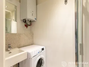 Pronájem bytu 2+kk, Praha - Žižkov, Bořivojova, 49 m2