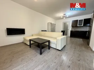 Pronájem bytu 2+kk, Kladno, Vašíčkova, 54 m2