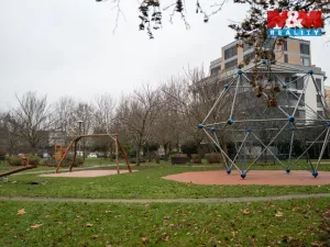 Prodej bytu 3+1, Hodonín, Jižní, 81 m2