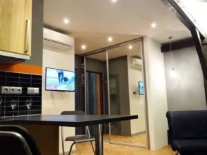 Pronájem bytu 1+kk, Praha - Vinohrady, Sázavská, 35 m2