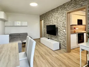 Pronájem bytu 2+1, Praha - Vršovice, Turkmenská, 51 m2