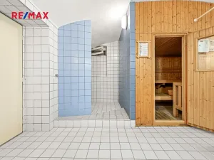 Pronájem bytu 3+1, Praha - Holešovice, Umělecká, 93 m2