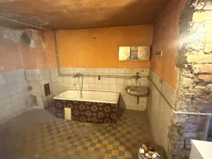 Prodej rodinného domu, Hevlín, 250 m2