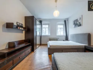 Prodej rodinného domu, Jáchymov, náměstí Republiky, 249 m2