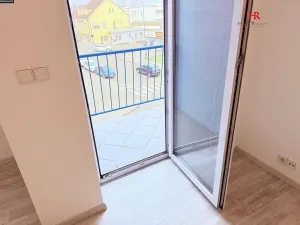 Pronájem bytu 2+kk, Benešov, Dukelská, 51 m2