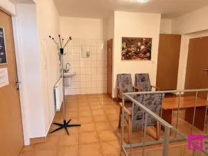 Pronájem obchodního prostoru, Hustopeče, Brněnská, 12 m2