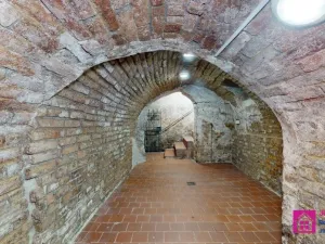 Prodej vinného sklepa, Valtice, Střelecká, 74 m2