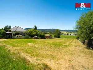 Prodej pozemku pro bydlení, Lipí, 1750 m2