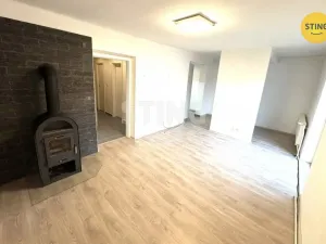 Prodej bytu 2+1, Zliv, Zahradní, 60 m2