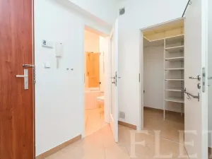 Pronájem bytu 2+kk, Praha - Stodůlky, Raichlova, 39 m2