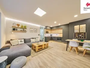 Prodej bytu 3+kk, Trutnov, Chodská, 92 m2