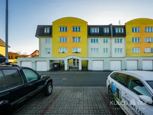 Prodej bytu 2+1, Tábor, Nad Obchvatem, 63 m2