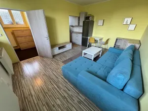 Pronájem bytu 2+kk, Zlín, Bratří Sousedíků, 45 m2