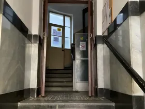 Prodej bytu 3+1, Praha - Nové Město, Ve Smečkách, 75 m2