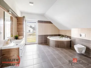 Prodej rodinného domu, Stráž nad Nežárkou, Vaňkovská, 202 m2