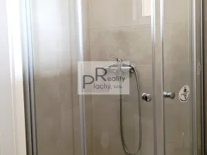 Prodej bytu 2+kk, Hevlín, 67 m2