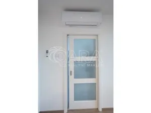 Pronájem bytu 3+1, Neratovice, 28. října, 70 m2