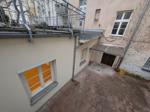 Pronájem bytu 1+kk, Praha - Vinohrady, Bořivojova, 33 m2