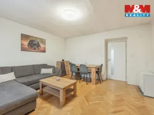 Prodej bytu 3+1, Hostivice, Školská, 61 m2