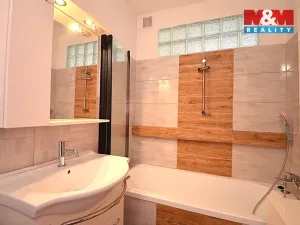 Prodej bytu 3+1, Žulová, Na Rybníčku, 76 m2