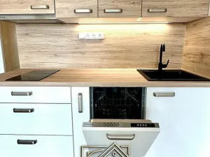 Pronájem bytu 1+kk, Praha - Hloubětín, 32 m2