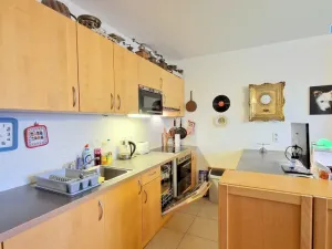 Prodej bytu 2+kk, Praha - Uhříněves, Karla Zicha, 66 m2