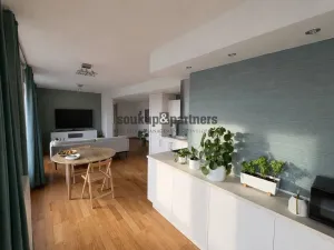 Pronájem bytu 3+kk, Praha - Holešovice, Komunardů, 109 m2