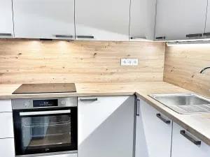 Pronájem bytu 1+kk, Kladno, Štěpána Rautenstraucha, 31 m2