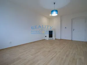 Pronájem bytu 2+1, Ústí nad Labem - Neštěmice, Železná, 62 m2