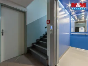 Pronájem bytu 2+1, Chodov, Revoluční, 56 m2