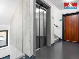 Pronájem bytu 2+kk, Mladá Boleslav - Chrást, 52 m2