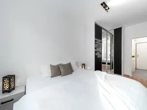 Prodej bytu 2+kk, Praha - Kyje, Farkašova, 48 m2