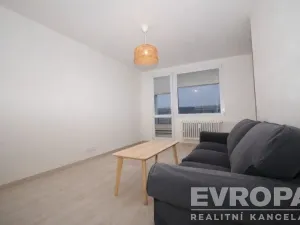 Pronájem bytu 1+kk, Praha - Střížkov, Jablonecká, 46 m2