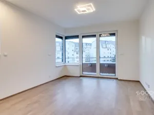 Pronájem bytu 1+kk, Praha - Chodov, Šternovská, 32 m2