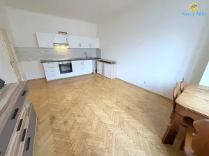 Pronájem bytu 2+kk, Praha - Žižkov, Baranova, 53 m2