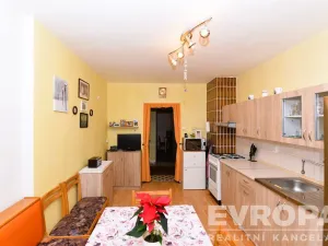 Prodej rodinného domu, Hodějice, 260 m2