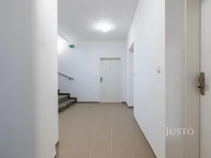 Pronájem bytu 2+kk, Staré Město, Hradišťská, 57 m2