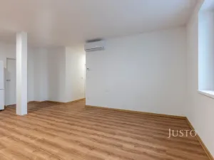 Pronájem bytu 3+kk, Staré Město, Hradišťská, 76 m2