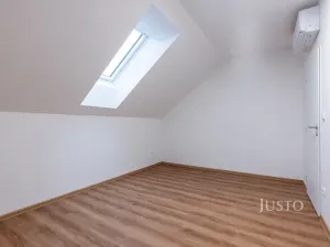 Pronájem bytu 3+kk, Staré Město, Hradišťská, 76 m2