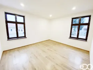Pronájem bytu 4+kk, Praha, K Uhříněvsi, 90 m2