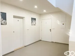 Pronájem bytu 4+kk, Praha, K Uhříněvsi, 90 m2