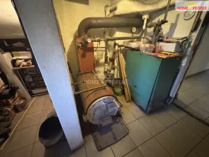 Prodej rodinného domu, Bělčice, Budovatelská, 330 m2