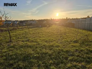 Prodej pozemku pro bydlení, Křenovice, 1527 m2