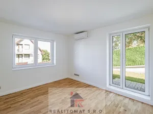 Prodej vily, Praha - Komořany, Pod lesem, 770 m2